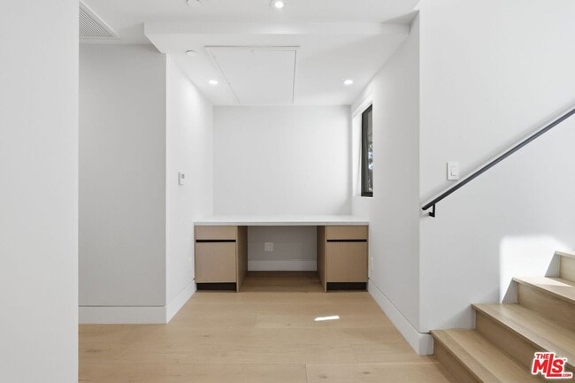 Building Photo - 11769 Bellagio Rd