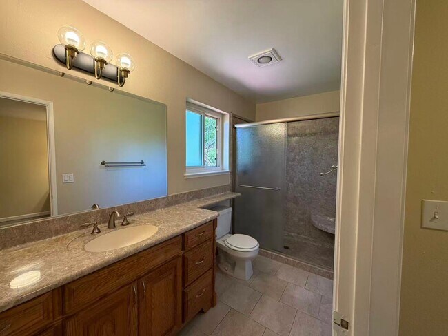 Building Photo - Updated 4BD/2.5BA Concord Home Near Parks, Tennis Courts, Community Amenities