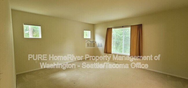 Building Photo - 9606 191st St Ct E