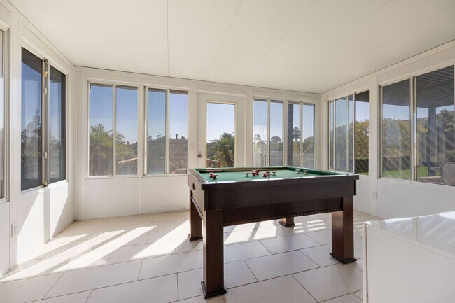Building Photo - Enjoy the view from this 4 bedroom home with solar and overlooking the lagoon in quiet neighborhood