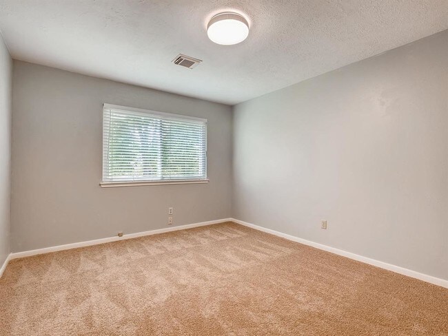 Building Photo - 1406 Westray Ct