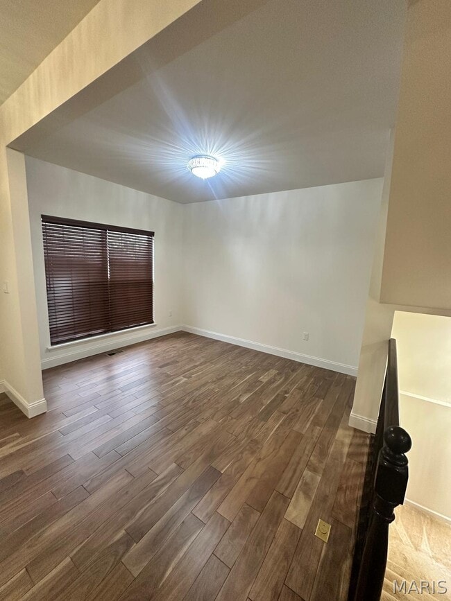 Building Photo - 330 Wilhelmine Ct