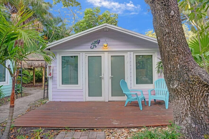 Building Photo - 1115 SW 4th St