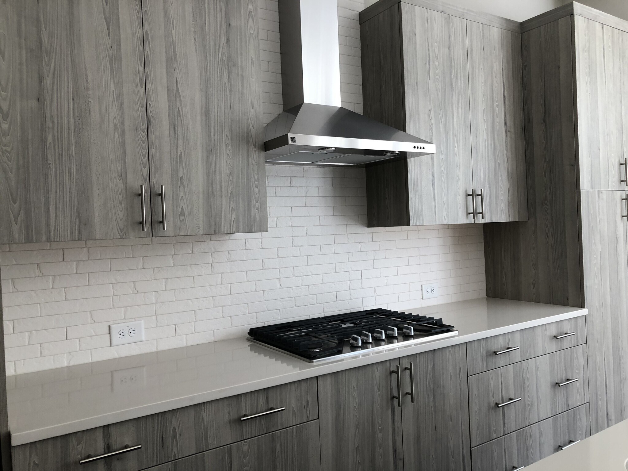 Building Photo - 6604 Sterling Dr