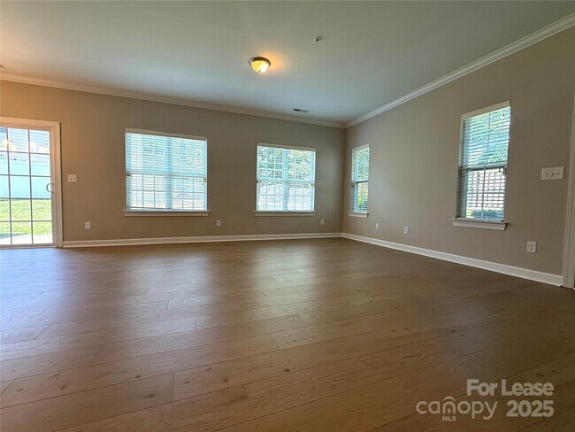 Building Photo - 11504 Amarone Dr