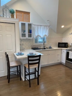 Building Photo - 3428 63rd Ave SW