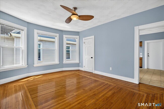 Building Photo - 172 Ellsworth Ave