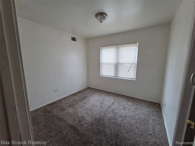 Building Photo - 24511 Florence St