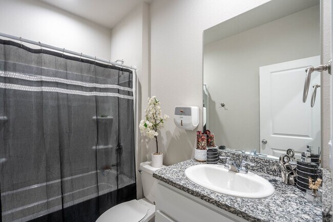 Building Photo - 7608 Orange Blossom Rd