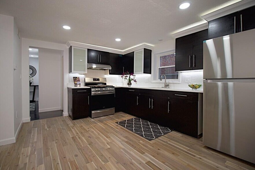 Building Photo - 11 Trenton St