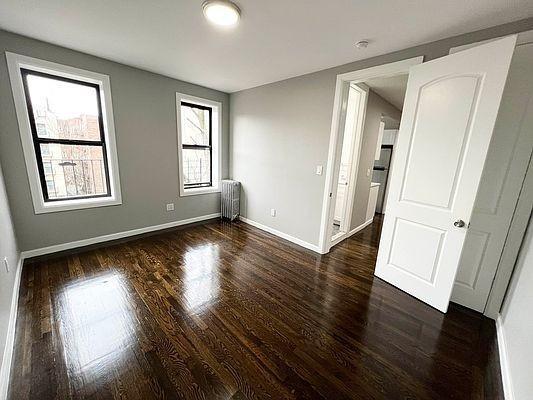 Building Photo - 2 bedroom in BRONX NY 10468