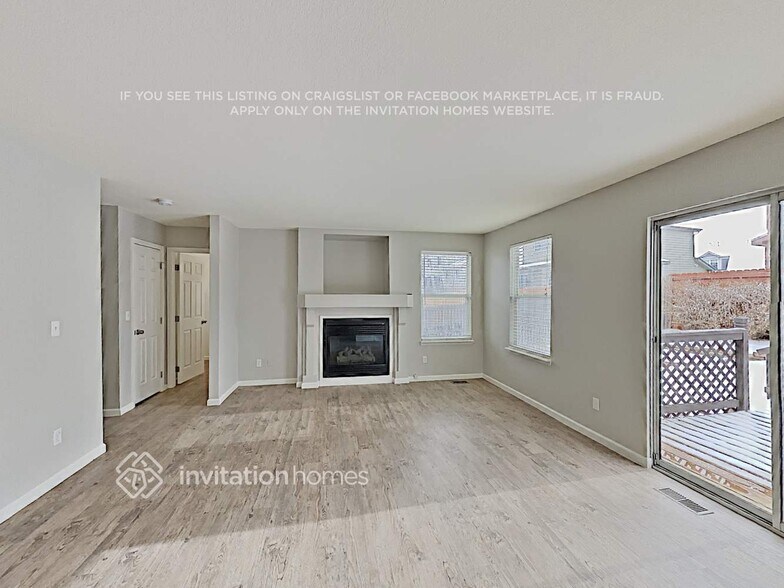 Building Photo - 5844 E 122nd Pl