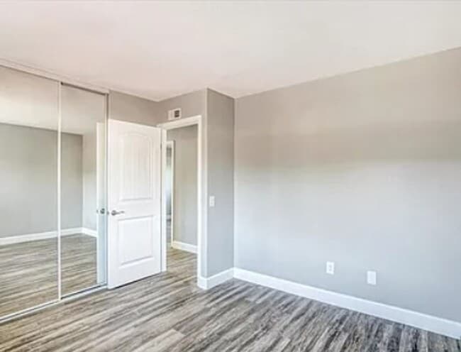 Building Photo - **Amazing 4 bedroom 3 bathroom Home coming...