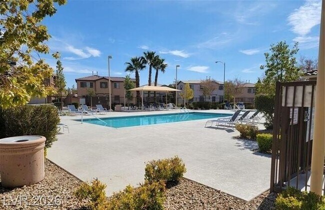 Building Photo - Gated Home with Open Floor Plan, Walk-In Closet & Resort Amenities