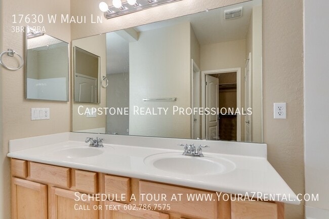 Building Photo - 17630 W Maui Ln