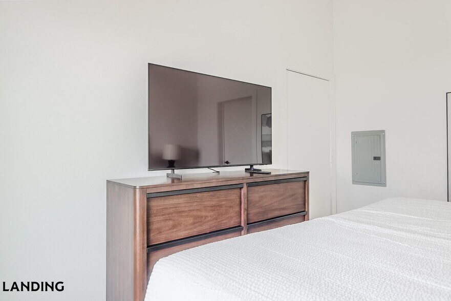 Building Photo - 2623 Keene St