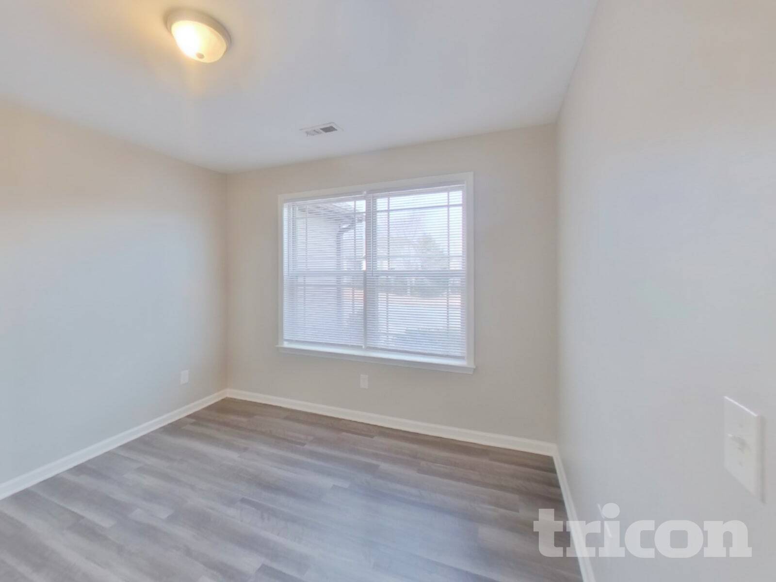 Building Photo - 113 Mariner Ct