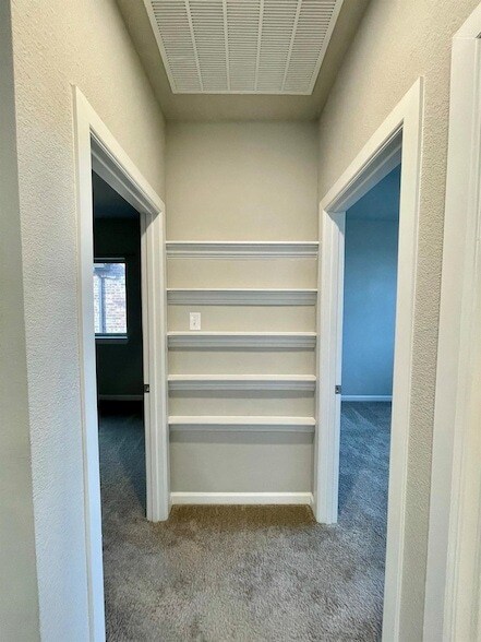 Building Photo - 4308 Indigo Lark Ln