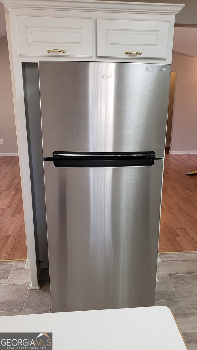 Building Photo - 630 Red Fox Ln