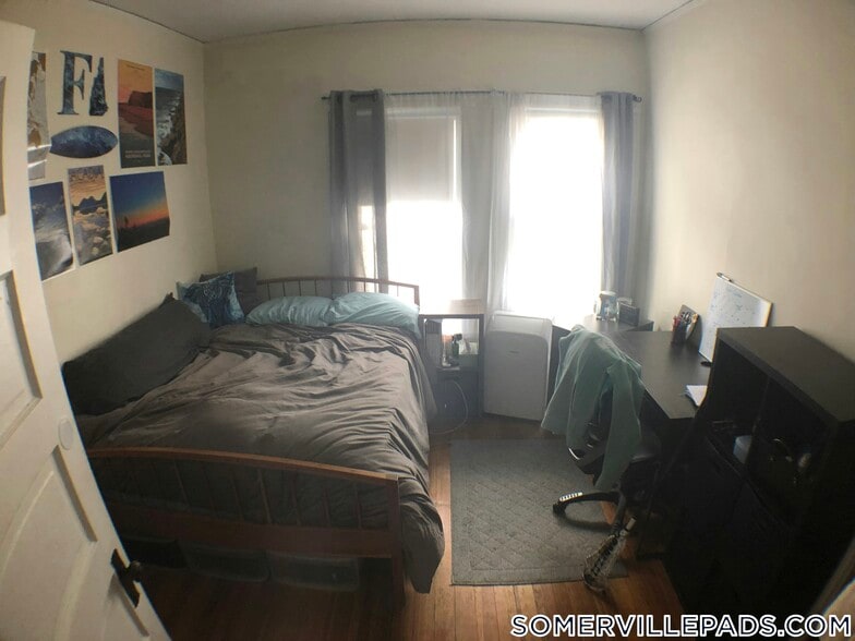 Building Photo - 14 Curtis Ave