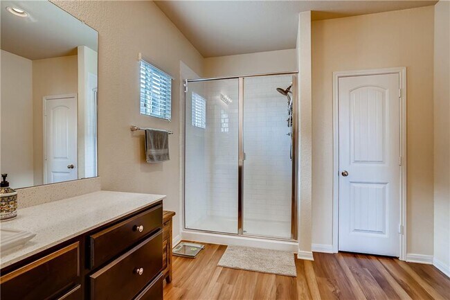 Building Photo - 5109 Winsbury Dr