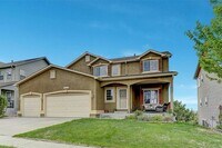 Building Photo - Back to school MOVE IN SPECIAL $250.00 OFF...