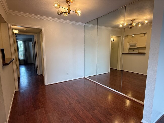 Building Photo - 11550 Chimney Rock Rd