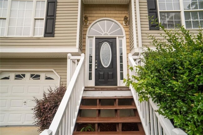 Building Photo - 52 Fieldstone Ct