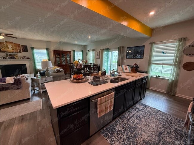 Building Photo - 2418 David Grey Cir