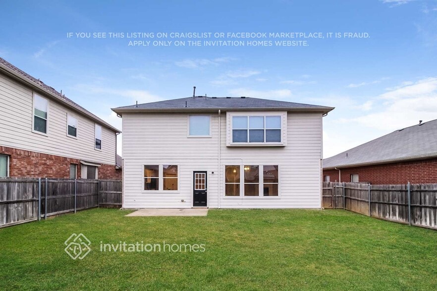 Building Photo - 6231 Farrah Dr