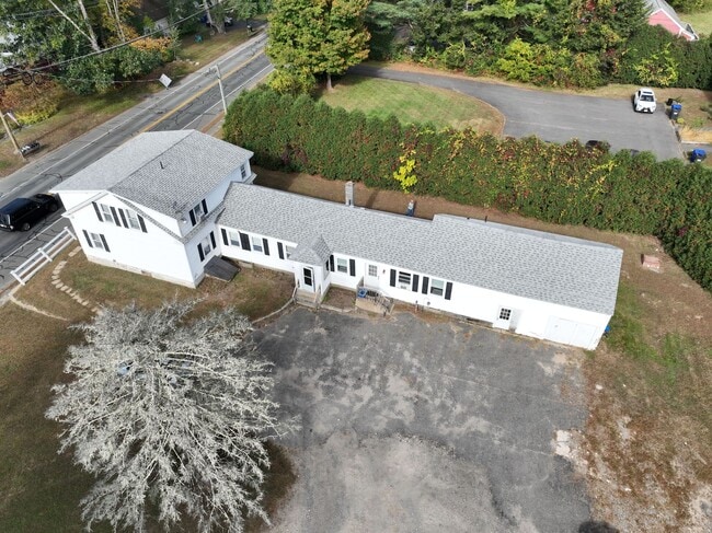 Building Photo - 310 Belchertown Rd