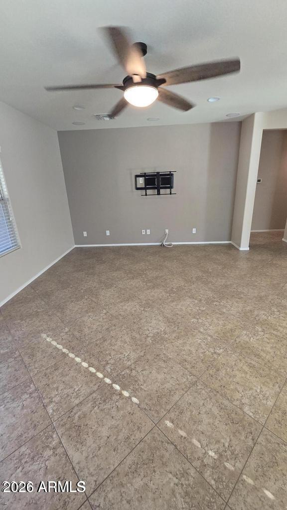 Building Photo - 10826 Avenida Del Rey