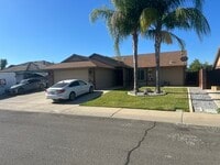 Building Photo - 1761 Bay Ct