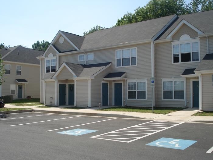 Primary Photo - Maple Heights