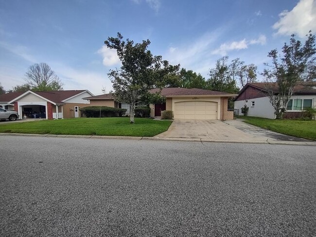 Building Photo - 8811 Seeley Ln