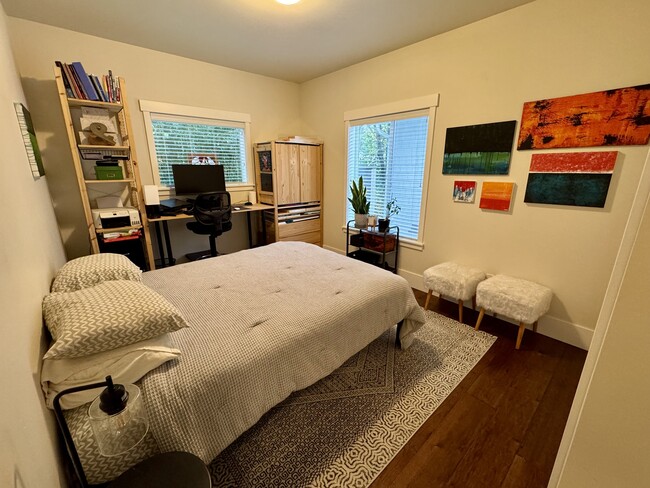 Building Photo - 1207 14th St