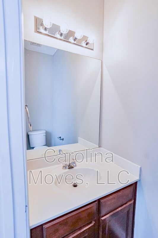 Building Photo - 314 Cumulus Ct