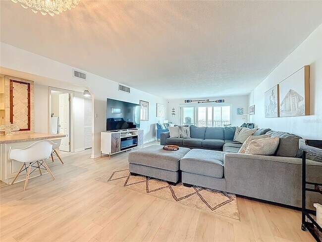 Building Photo - 400 64th Ave