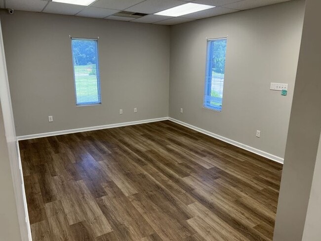 Building Photo - 3696 Waterlick Rd