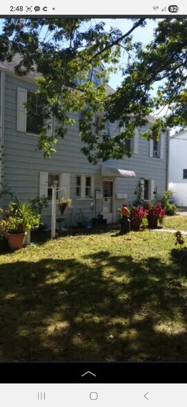 Building Photo - 17 4th St