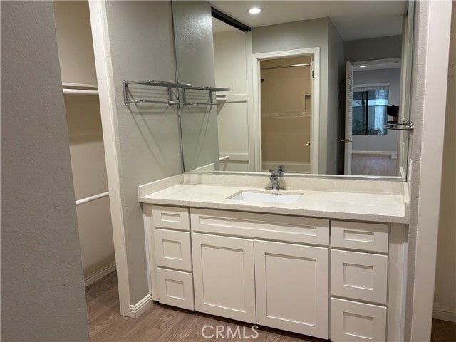 Building Photo - 21 Streamwood
