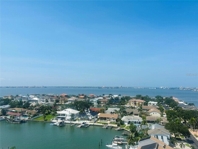 Building Photo - 5950 Pelican Bay Plaza S