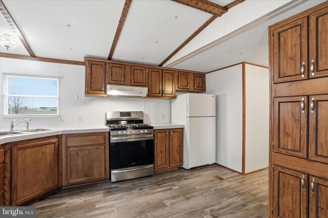 Building Photo - 1873 Clay Hill Rd