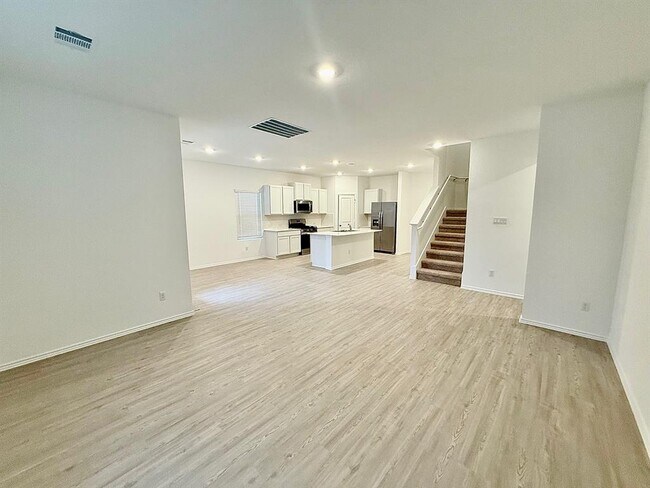 Building Photo - 1724 Four Waters Lp