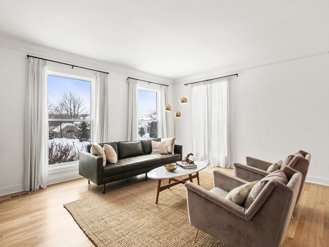 Building Photo - 3250 Chestnut Run Dr