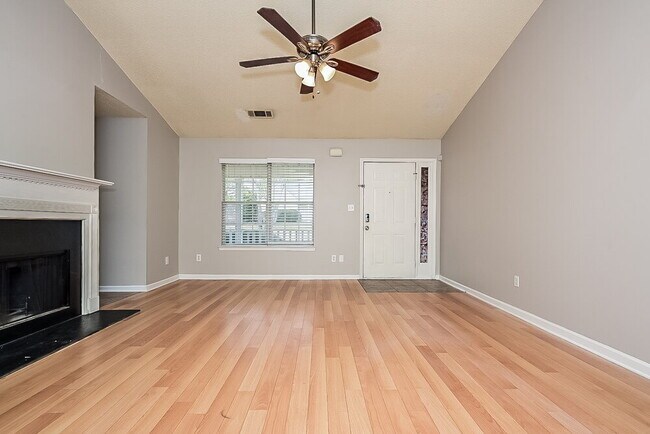 Building Photo - 3709 Hudson Ct