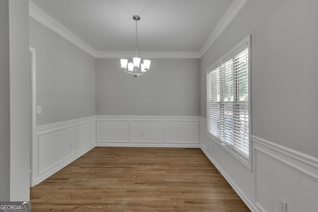 Building Photo - 3633 Elinburg Cove Trail NE