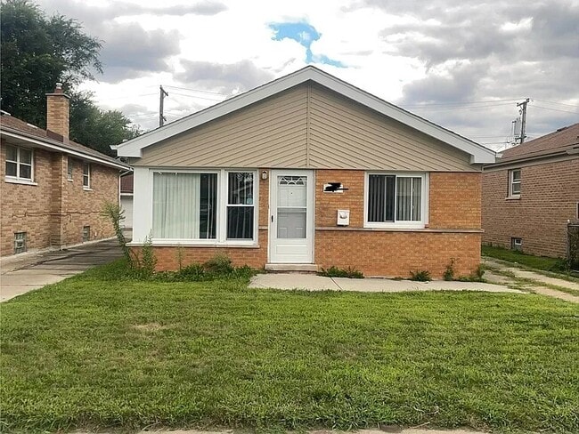 Primary Photo - 315 Oglesby Ave