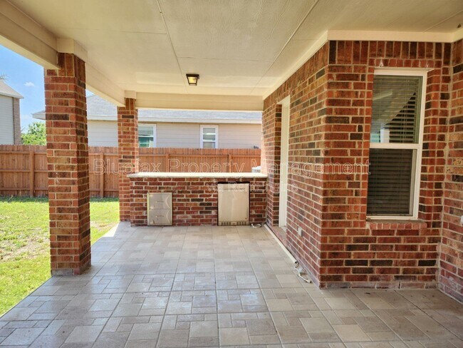 Building Photo - 15214 Ohare Landing
