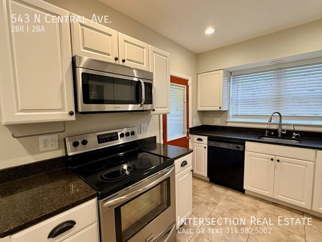 Building Photo - 543 N Central Ave